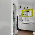 4 Bedroom Lovely In