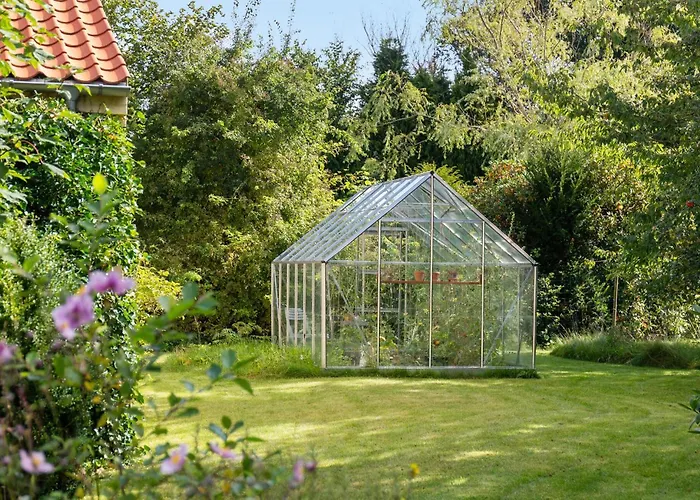 4 Bedroom Lovely In *